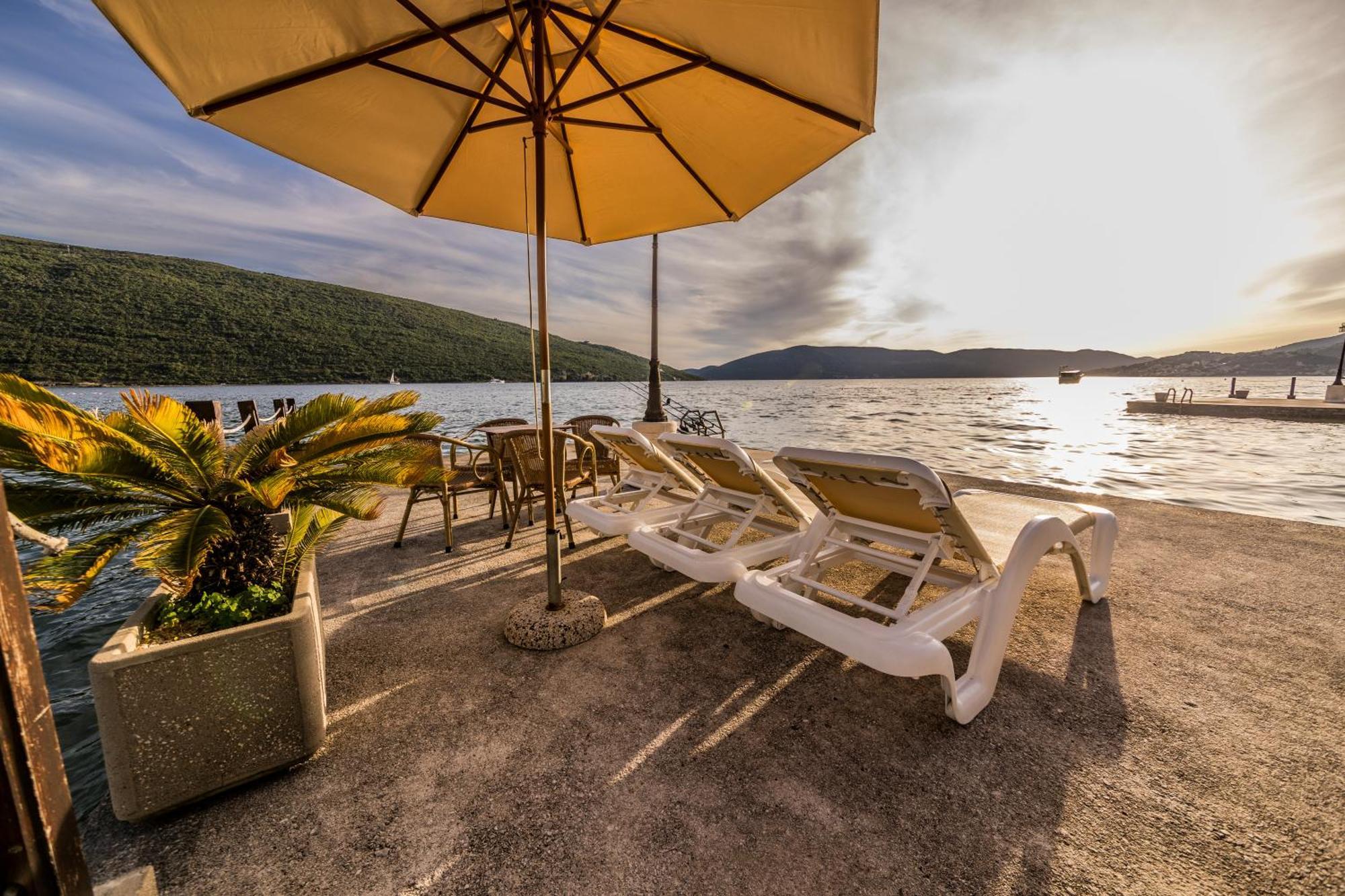 Apartments Batricevic Herceg Novi Exterior foto